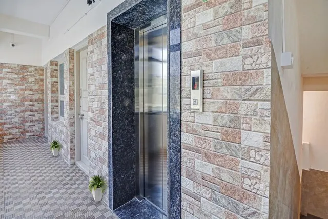 Hotel O I Care With Greenery Comforts