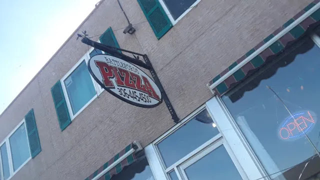 Battleford's pizza And Donairs