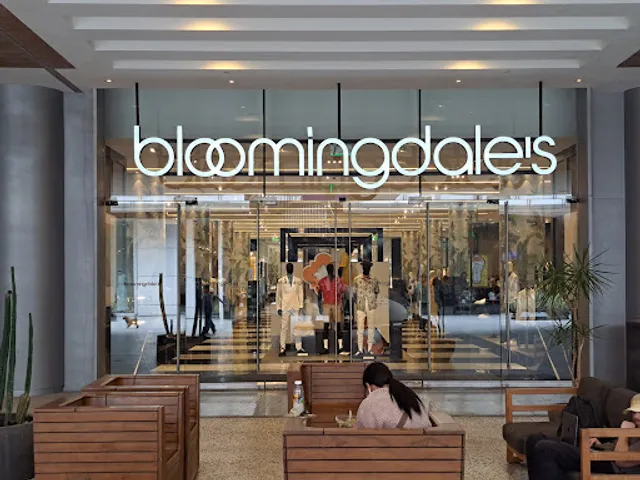 Bloomingdale's