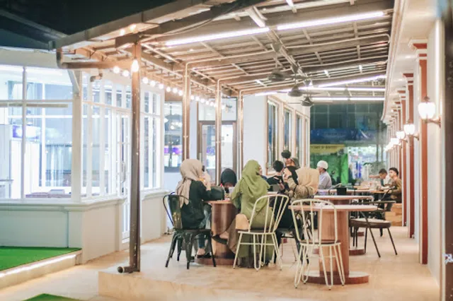 Rumah Makan Arab Emmirate Signature Martapura