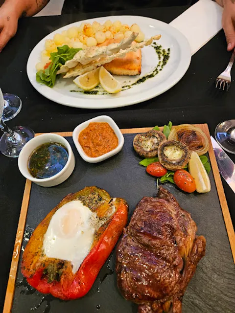 Restaurante & Parrilla La Rodela