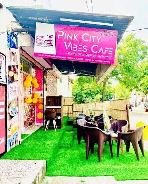 Pink City Vibes Cafe