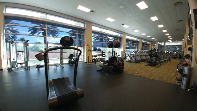 BayCare Fitness Center (Carillon)