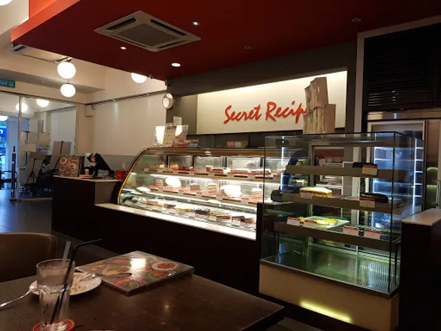Secret Recipe Taman Subang Perdana
