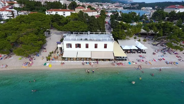Beach rooms Riviera - Žuta Kuća