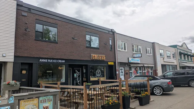 The Colombian - French Quarter