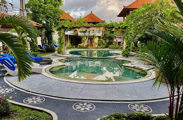 Kusnadi hotel and restaurant