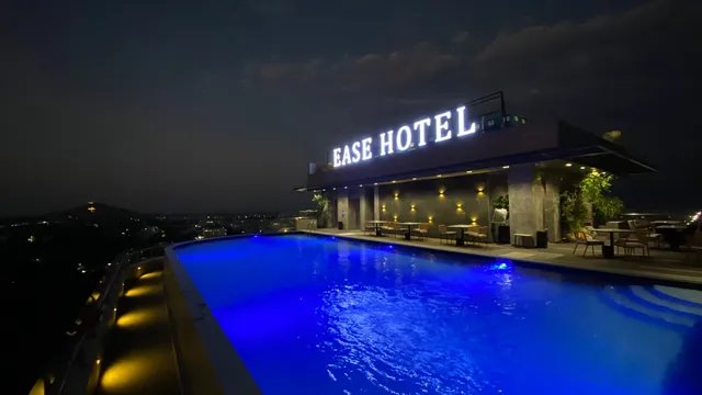 EASE Hotel