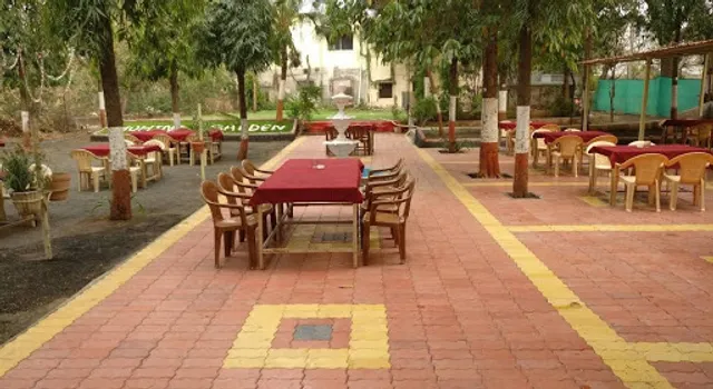 Mohini Bar And Restaurant