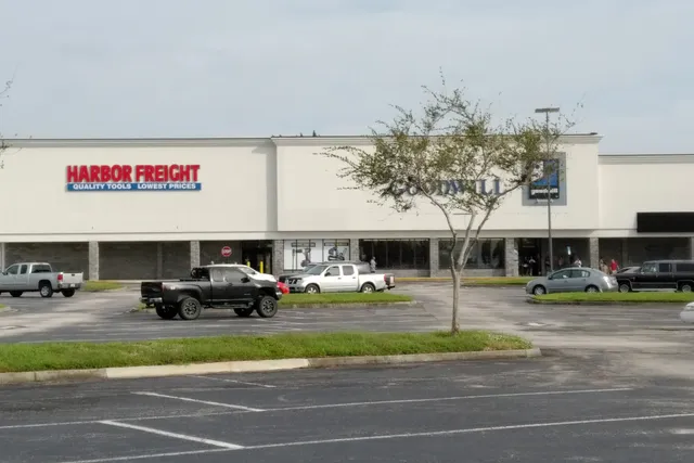 Interchange Square Shopping Center