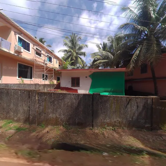 OYO Home 15529 Decent 2BHK