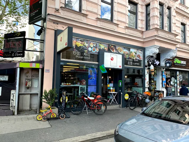 Liwei's Kitchen & Shop