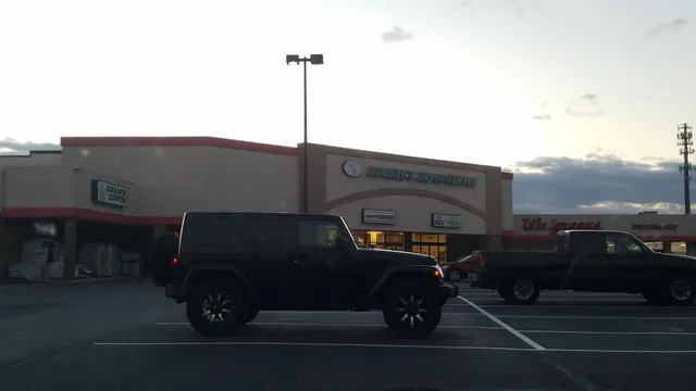 Hocker's Super Center