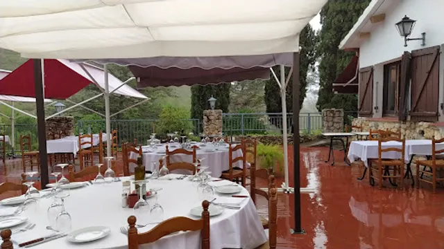 Restaurant Hostal Les Piques