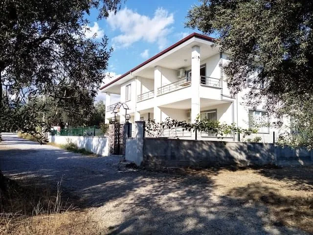 YAZDUF Aile Konuk Evleri - Yazlık, Villa, Apart - Altınoluk, Kazdağları, Akçay