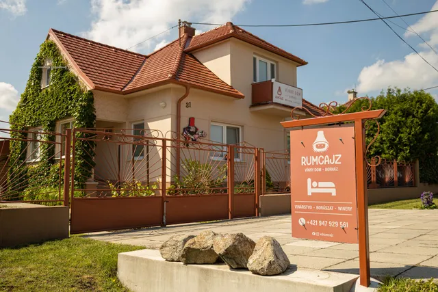 Vínny dom - Rumcajz