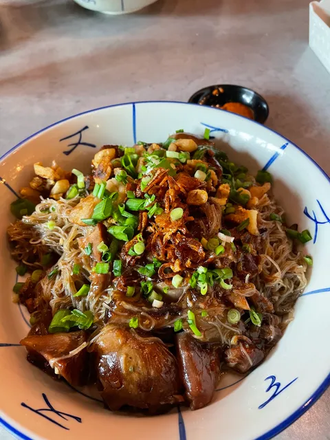 Oops Kitchen (Home Style Cuisine)