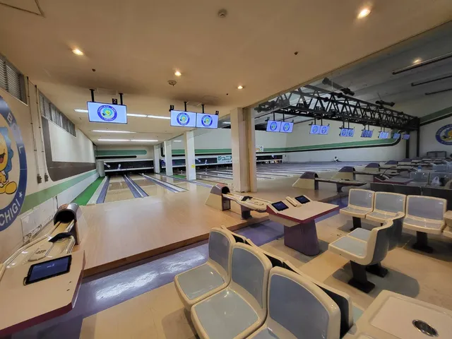 Sunplaza Bowl