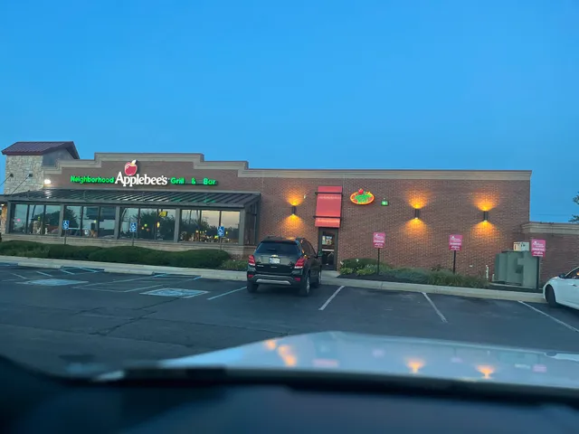 Applebee's Grill + Bar