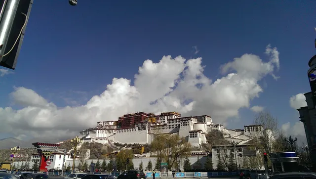 Tibetan Village Barkhor Coffee Bar