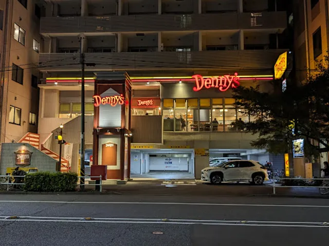 Denny's Shinjuku Yamabukicho