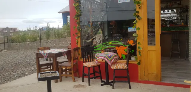 Es La Vida Bar Y Tapas