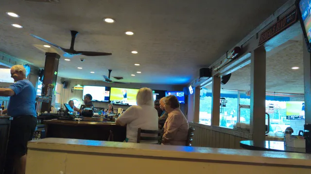 Winchell's Restaurant and Bar