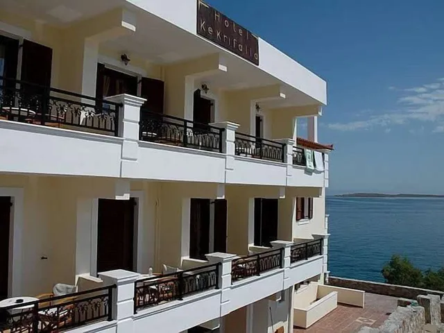 Kekrifalia Hotel