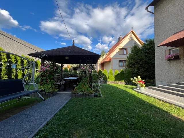 Zagroda na zakręcie