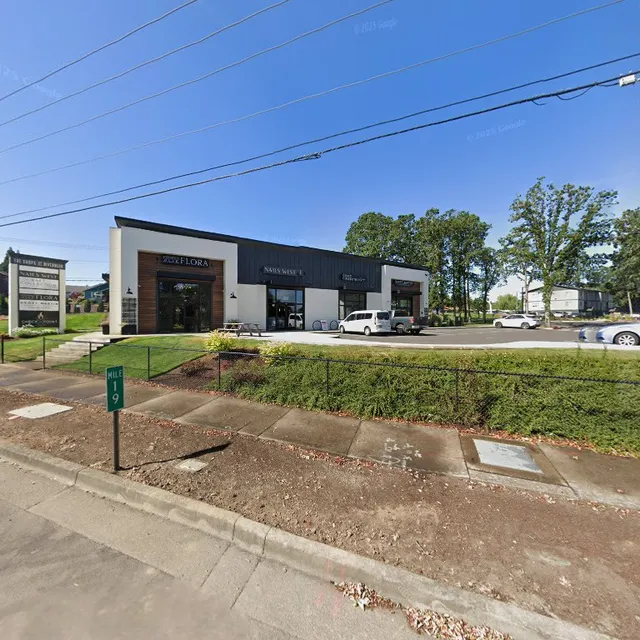 1221 Riverbend Rd NW