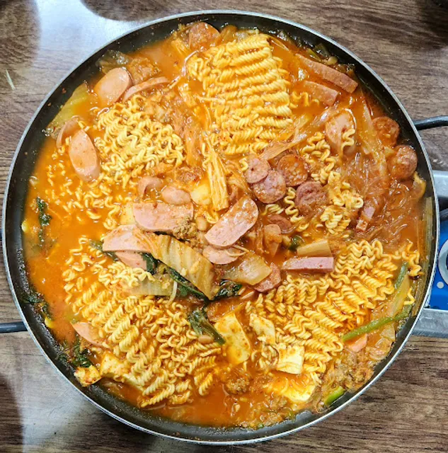 명물부대찌개