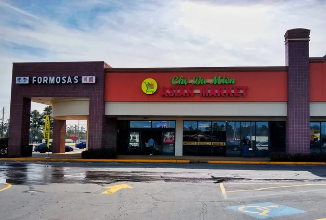 Cho Ba Mien Asian Market