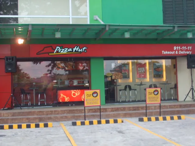 Pizza Hut