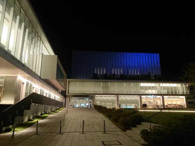 Higashi-Ōsaka Cultural Creation Hall