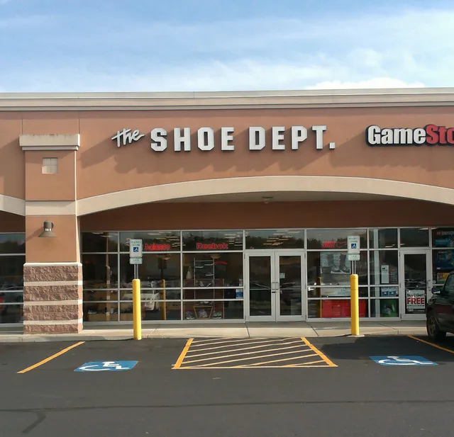 Shoe Dept.