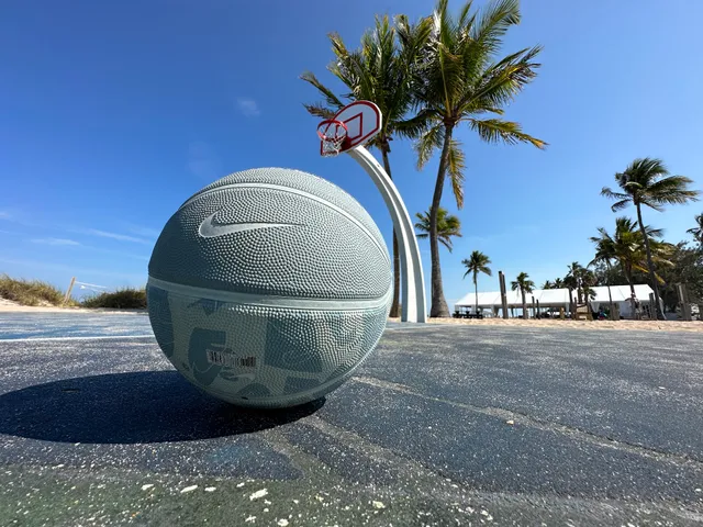 Central Beach Basketball Courts