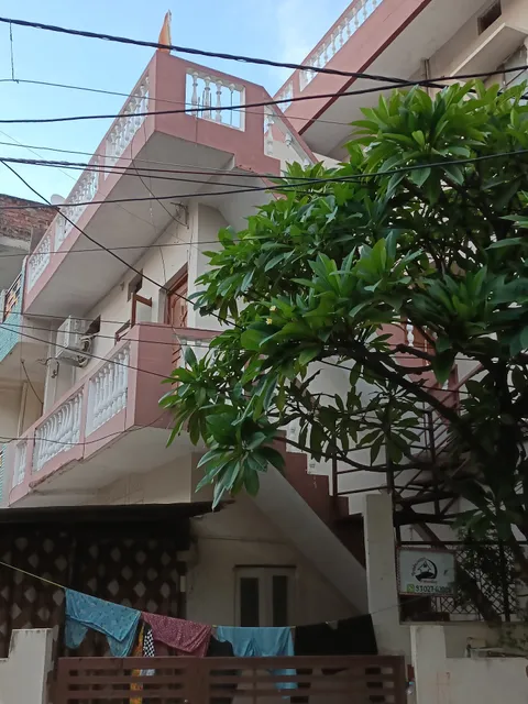 Tribhuvan Homestay - Family Home Stay in Ujjain