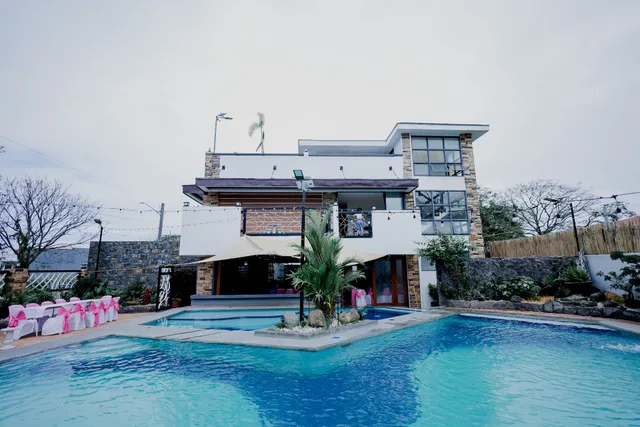 L-1 HOTSPRING RESORT