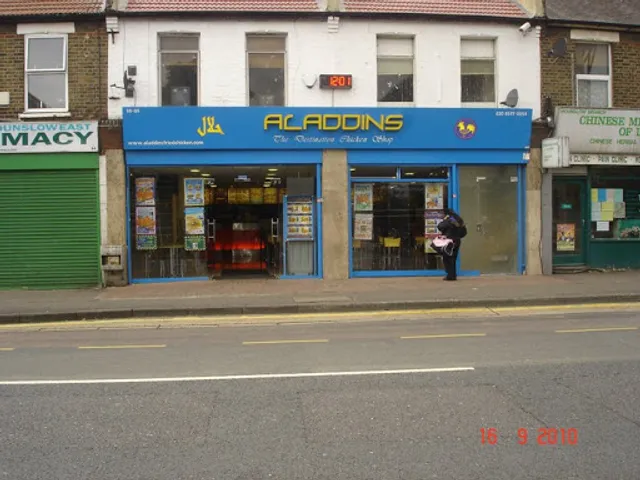 Aladdins (Hounslow)