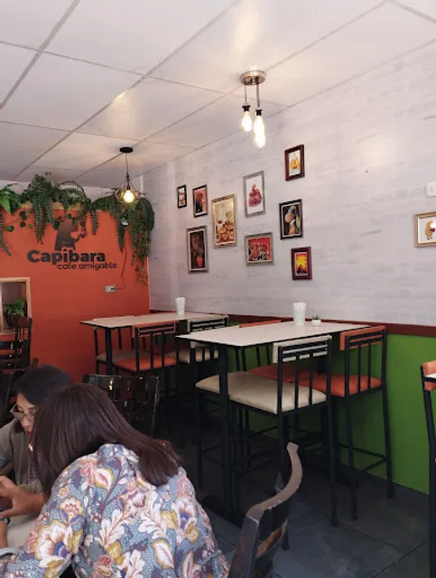 Capibara café amigable