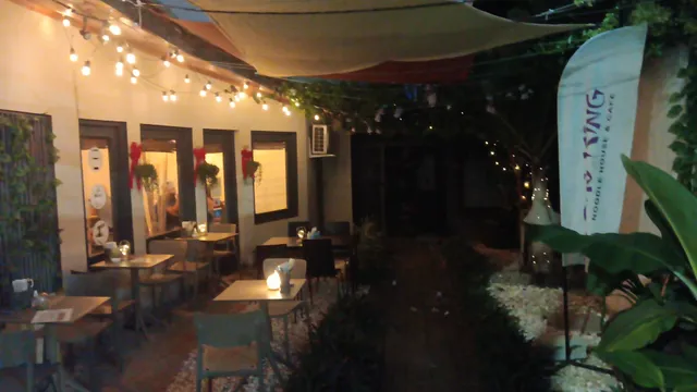 Pho King Noodle House & Cafe