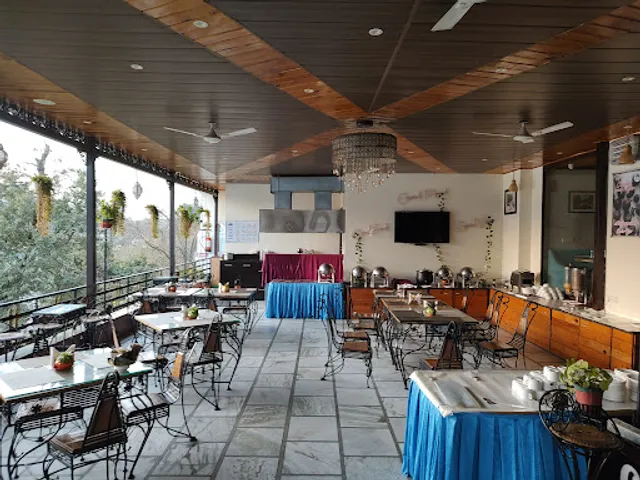 Pine Wood Restaurant