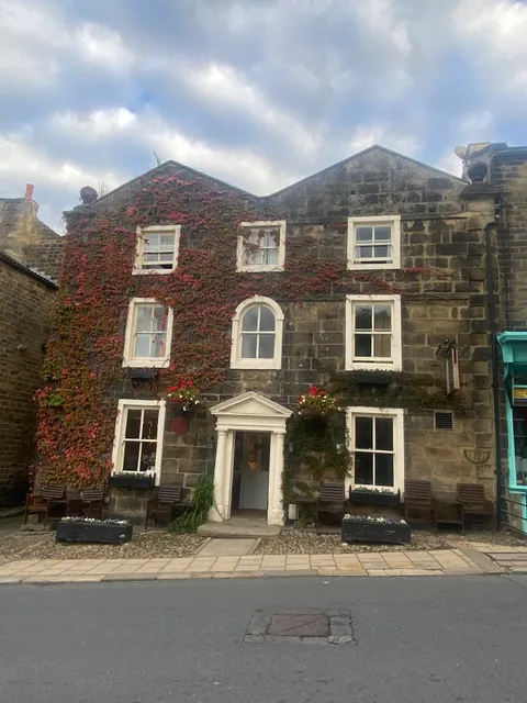 Talbot House B&B and Tearoom