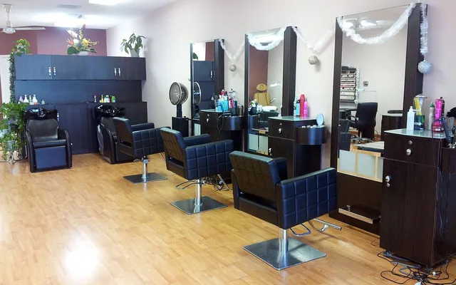 Paragon Beauty Salon