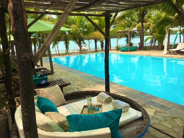 Le Domaine De Tam Hai Resort