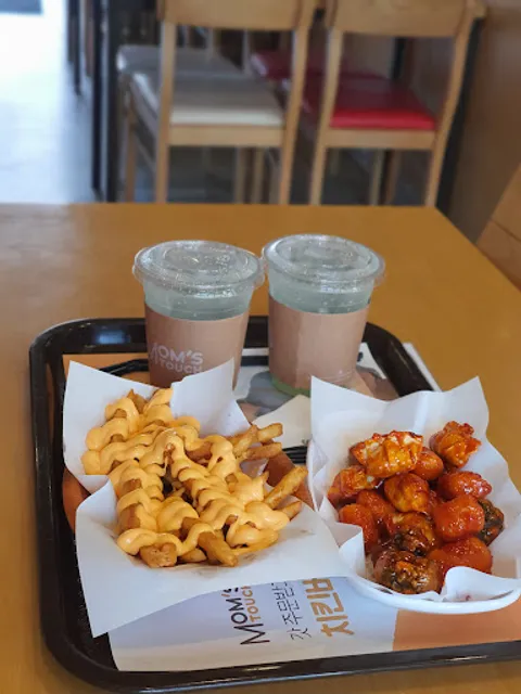 맘스터치 청라호수공원점