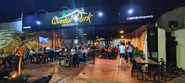 Quintal Park - Espetos e Porções
