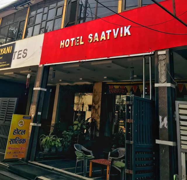HOTEL SAATVIK