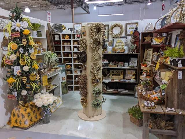 Harts Plaza Shopping Center