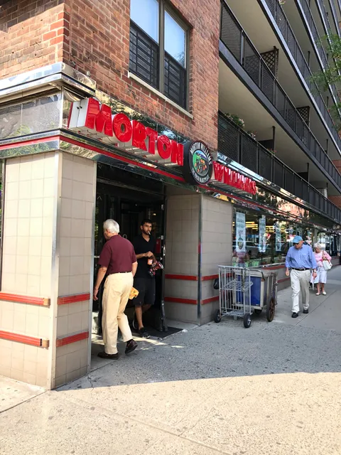 Morton Williams Supermarket